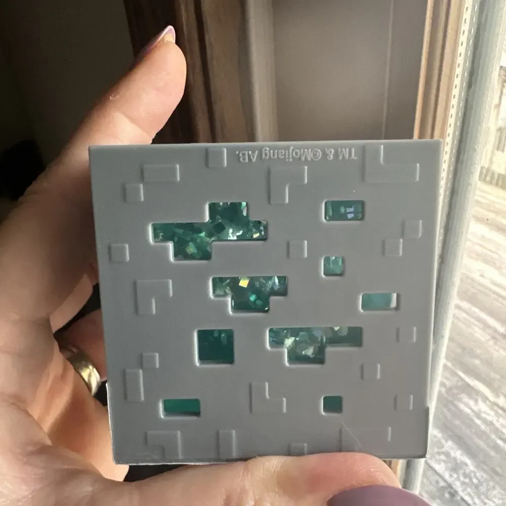 New MINECRAFT JELLY CUBES - Viral Squishy Cube Teal
